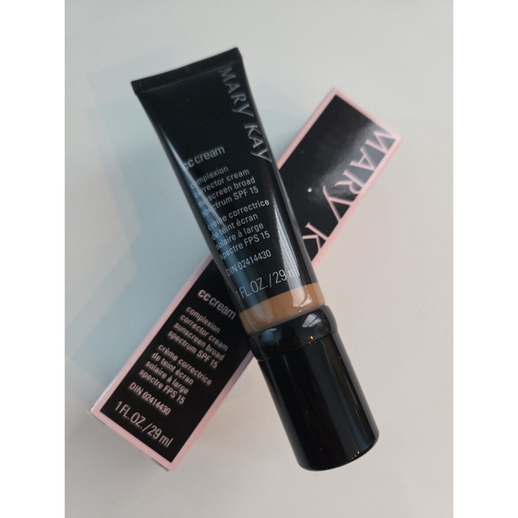 Mary Kay Other - Mary Kay CC Cream SSPF 15 - Very Deep - 1 fl oz